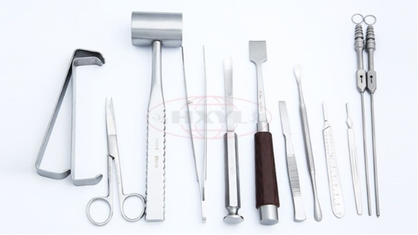 医生手术中使用的外科手术器械的保养你做的对吗？
